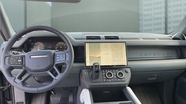 2026 Land Rover Defender X-Dynamic SE San Juan TX
