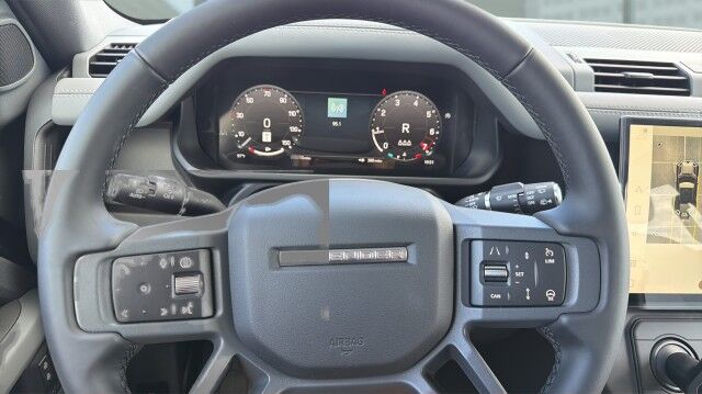 2026 Land Rover Defender X-Dynamic SE San Juan TX