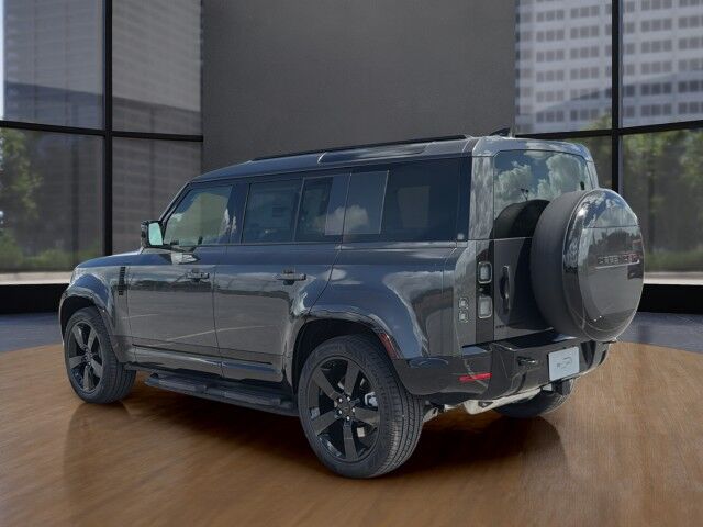 2026 Land Rover Defender X-Dynamic SE San Juan TX
