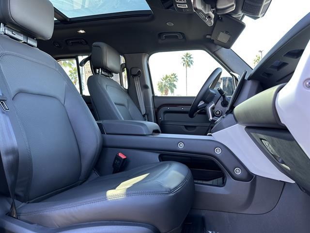 2026 Land Rover Defender X-Dynamic SE Tucson AZ