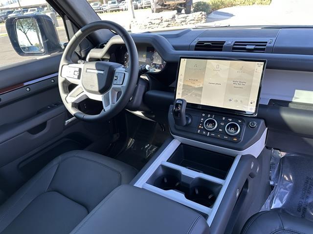 2026 Land Rover Defender X-Dynamic SE Tucson AZ