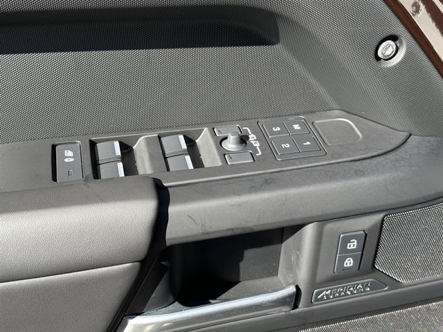 2026 Land Rover Defender X-Dynamic SE Tucson AZ