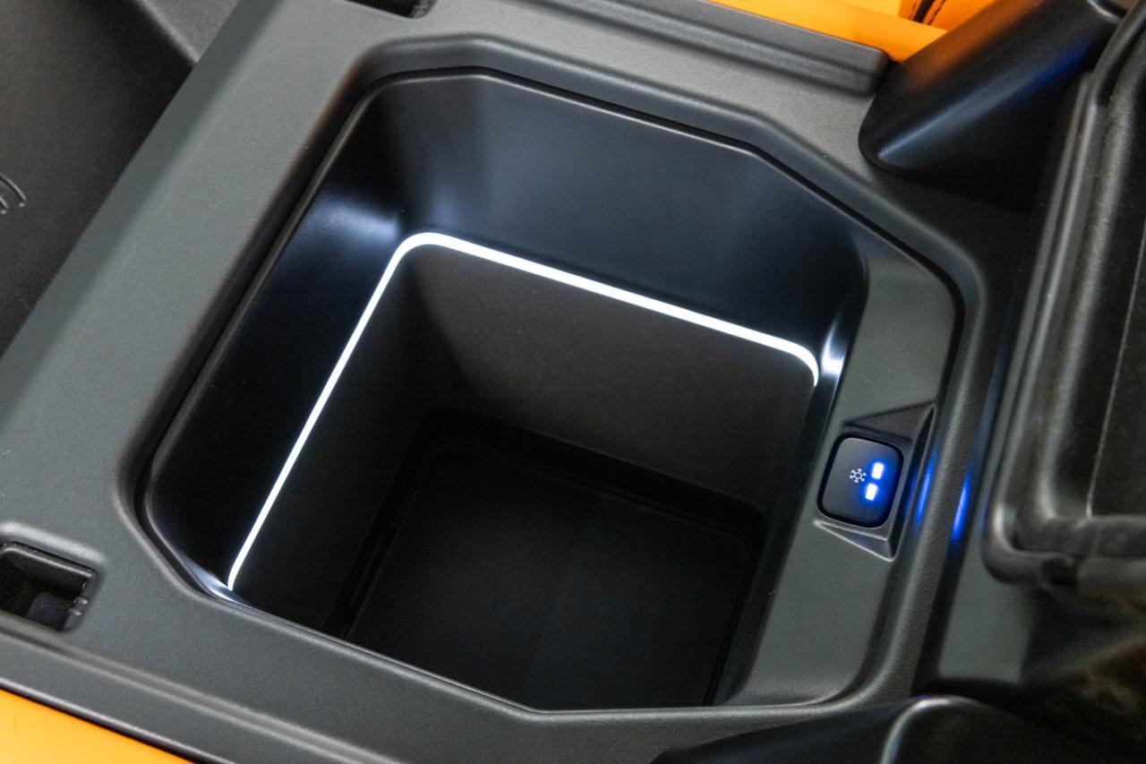 2026 Land Rover Defender X-Dynamic SE Danville VA