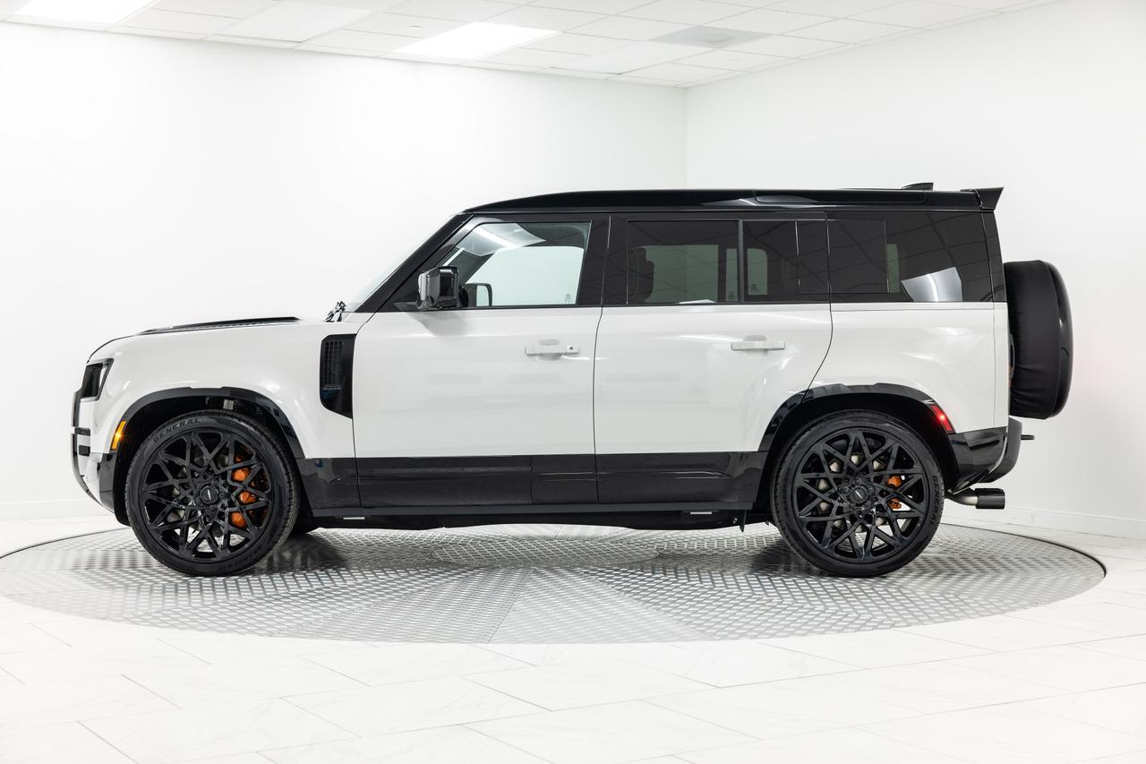 2026 Land Rover Defender X-Dynamic SE