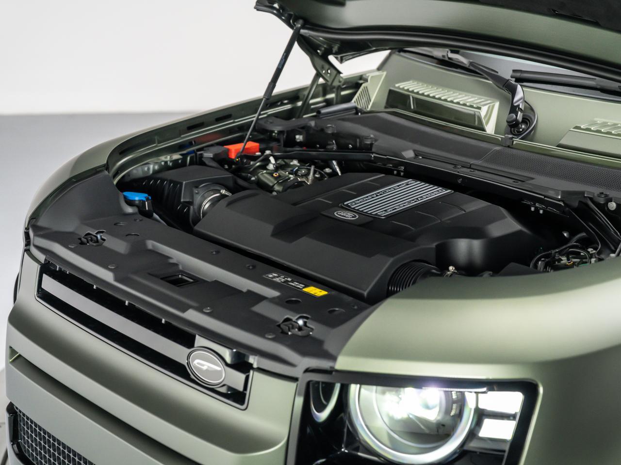 2026 Land Rover Defender X-Dynamic SE Van Nuys CA