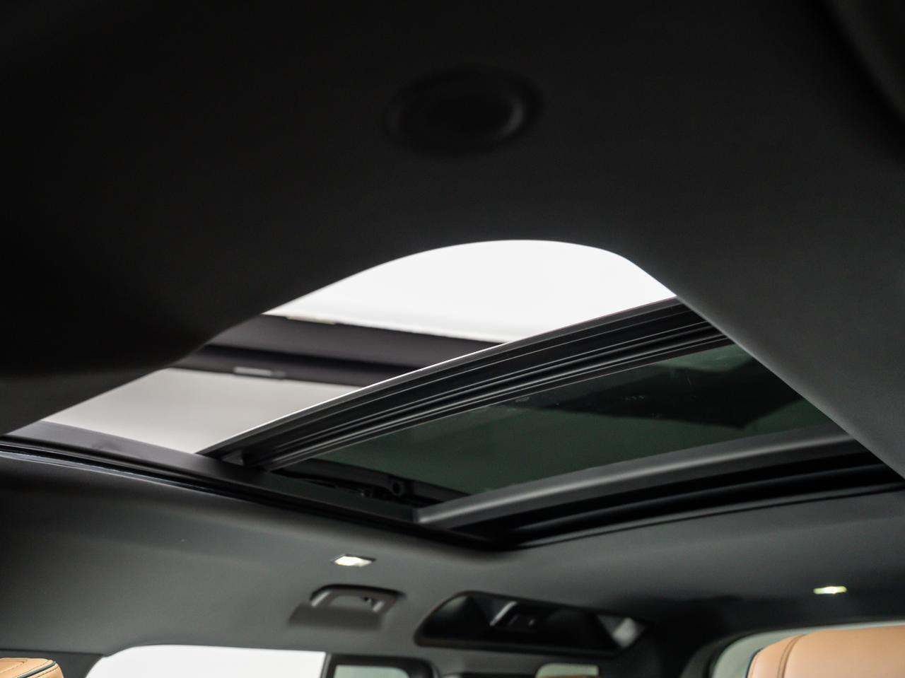 2026 Land Rover Defender X-Dynamic SE Van Nuys CA