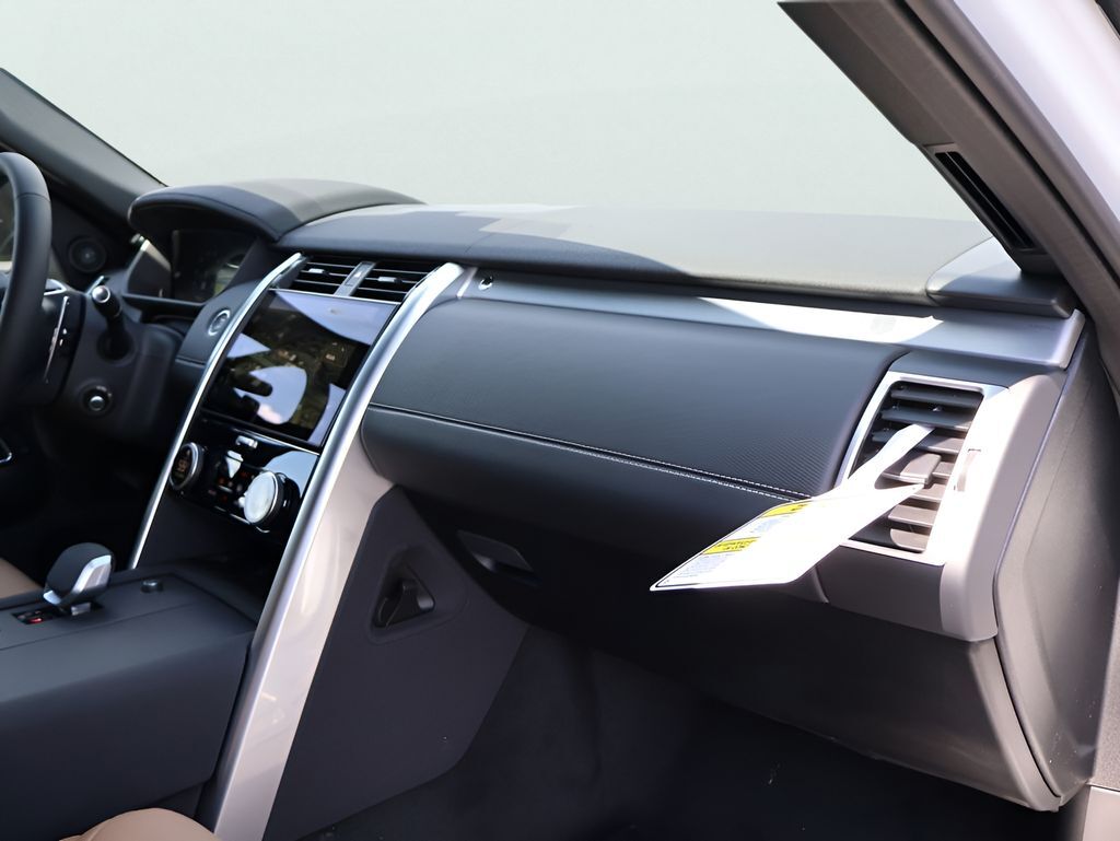 2026 Land Rover Discovery San Clemente CA