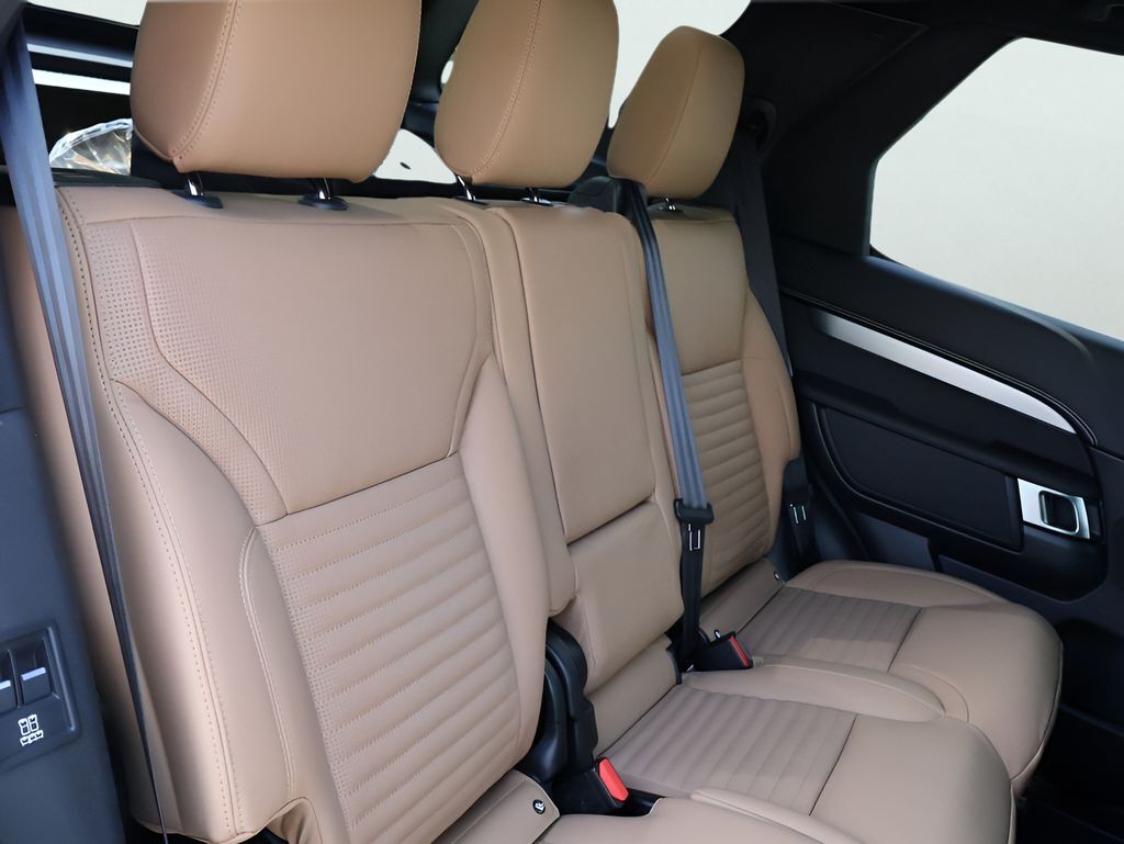2026 Land Rover Discovery San Clemente CA