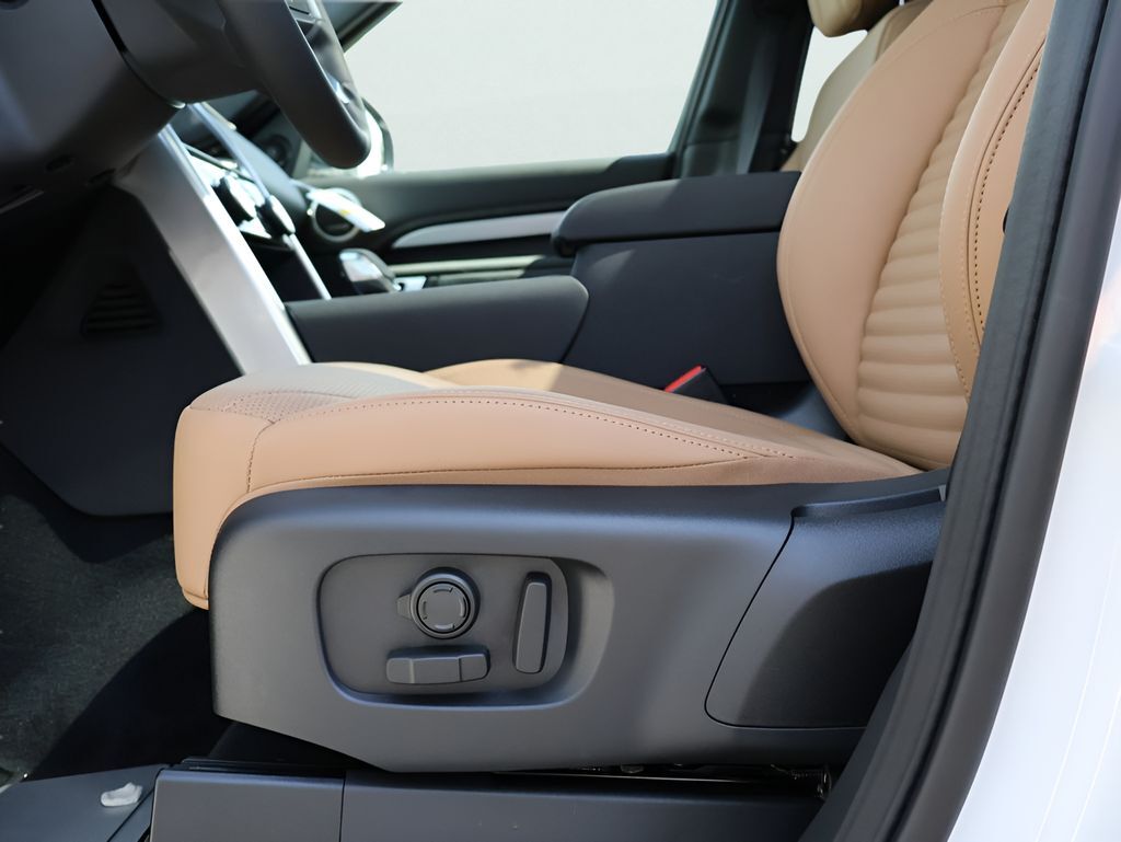 2026 Land Rover Discovery San Clemente CA