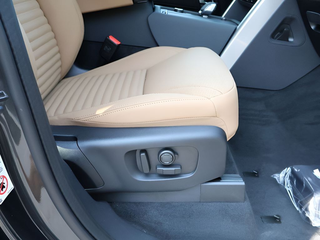 2026 Land Rover Discovery San Clemente CA