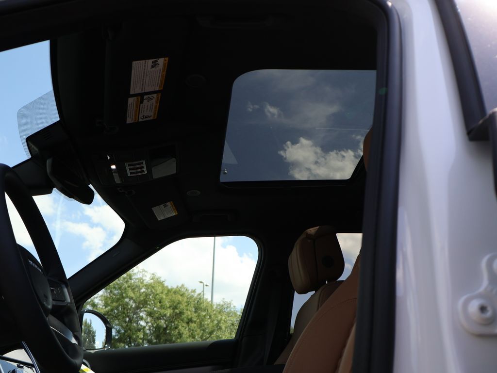 2026 Land Rover Discovery San Clemente CA