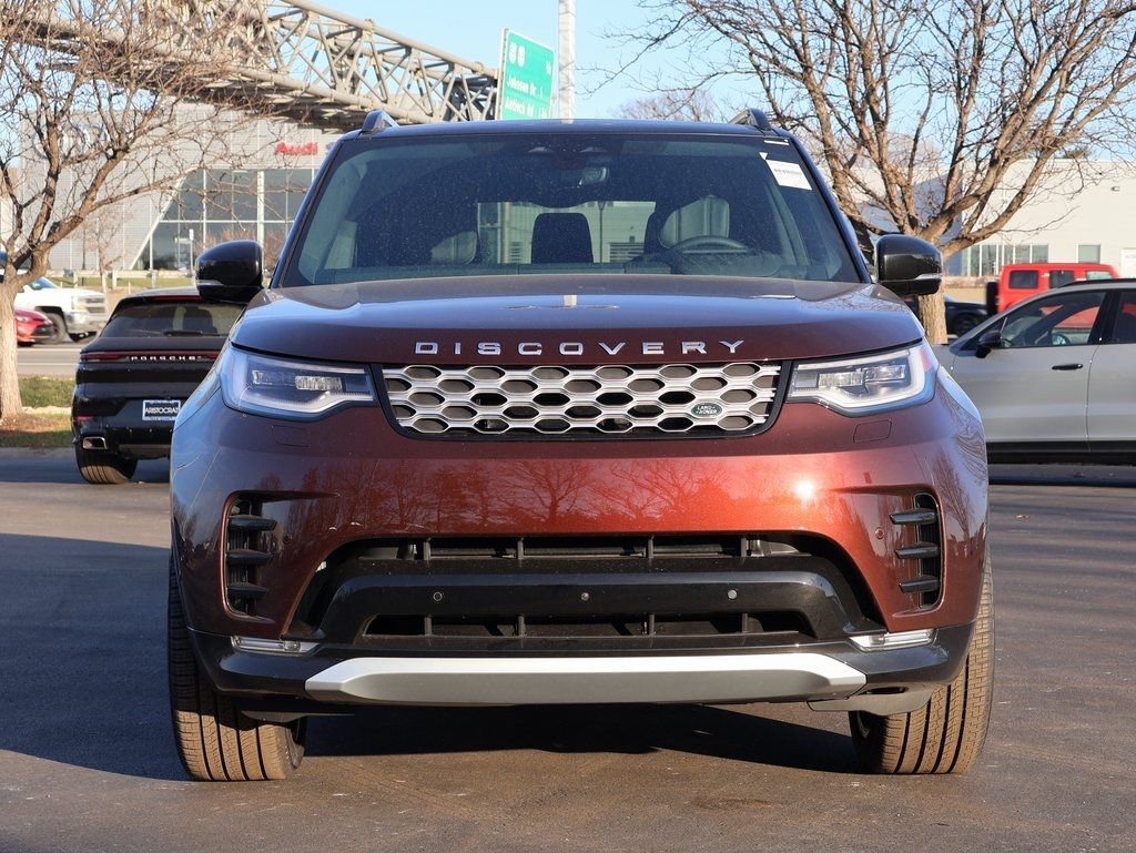 2026 Land Rover Discovery