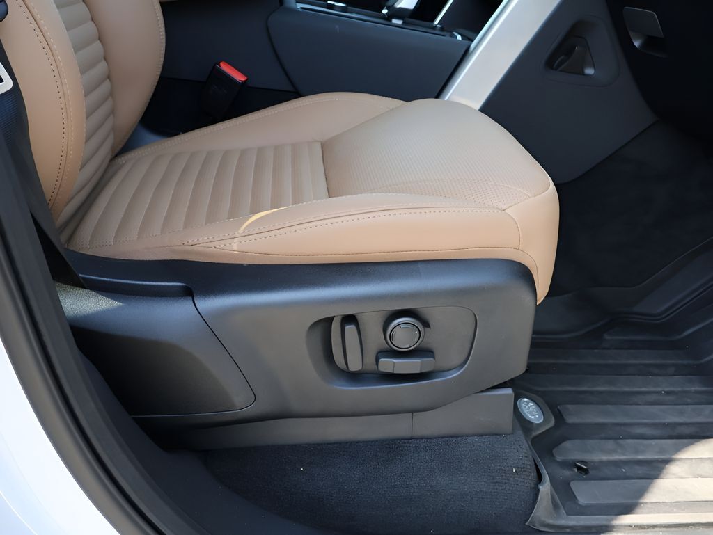 2026 Land Rover Discovery San Clemente CA