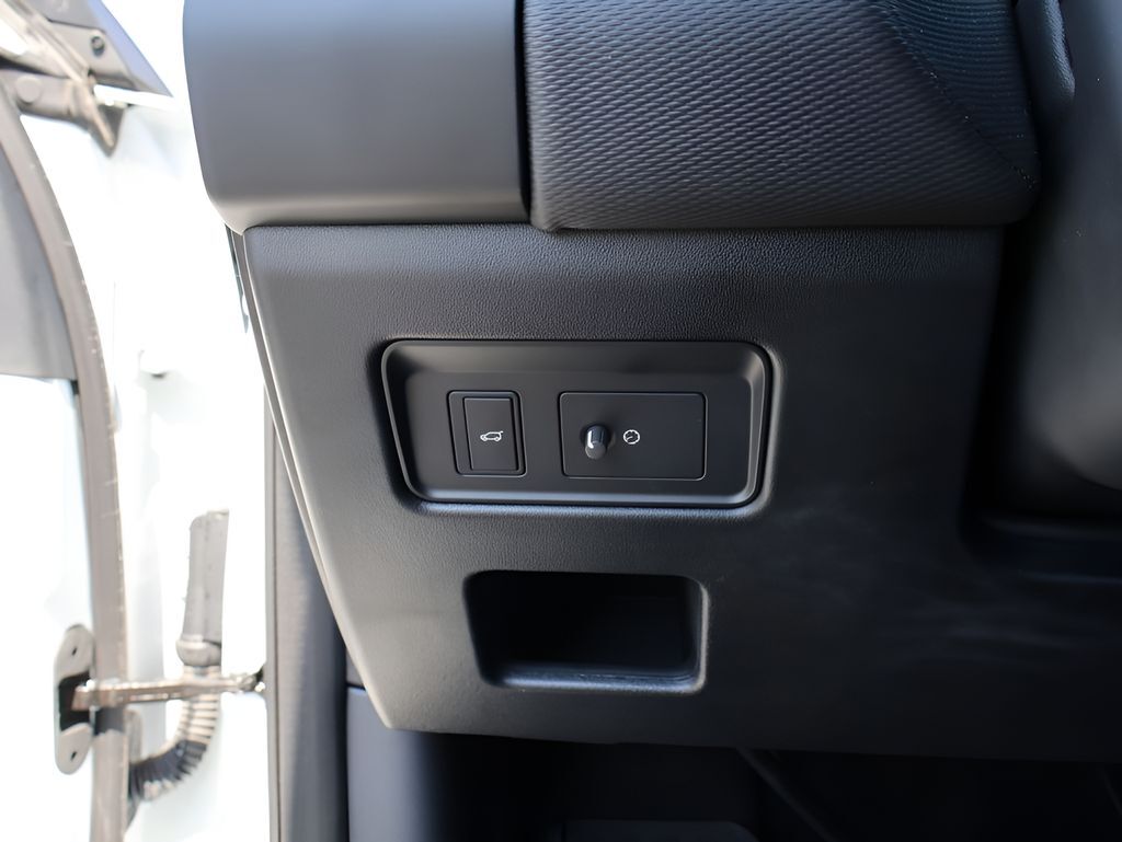 2026 Land Rover Discovery San Clemente CA