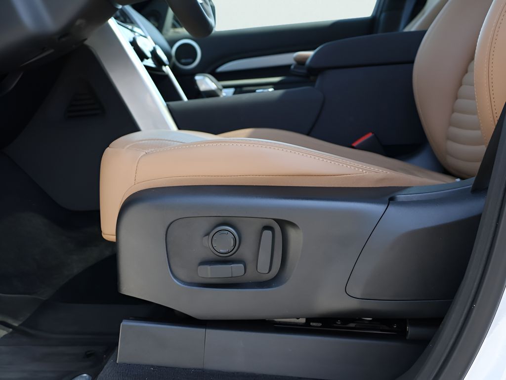 2026 Land Rover Discovery San Clemente CA
