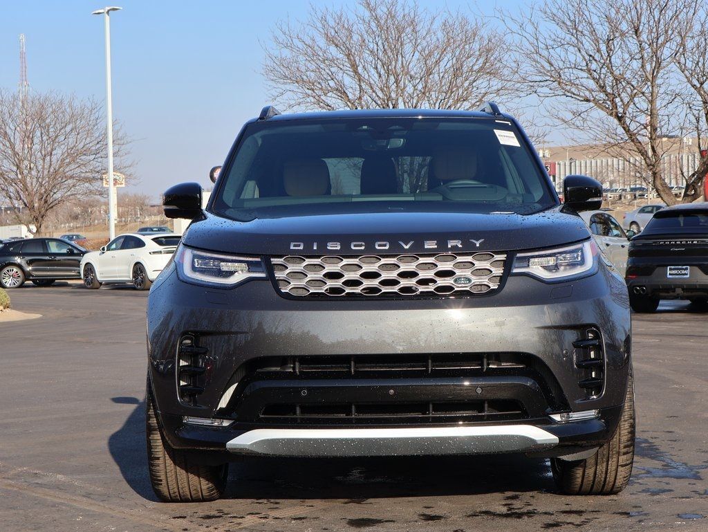 2026 Land Rover Discovery