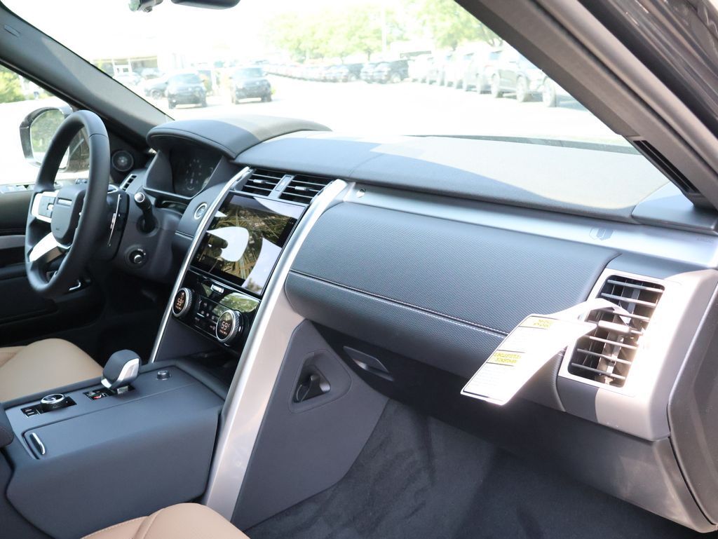 2026 Land Rover Discovery San Clemente CA