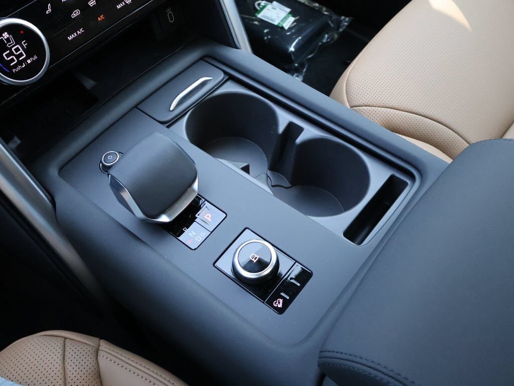 2026 Land Rover Discovery San Clemente CA