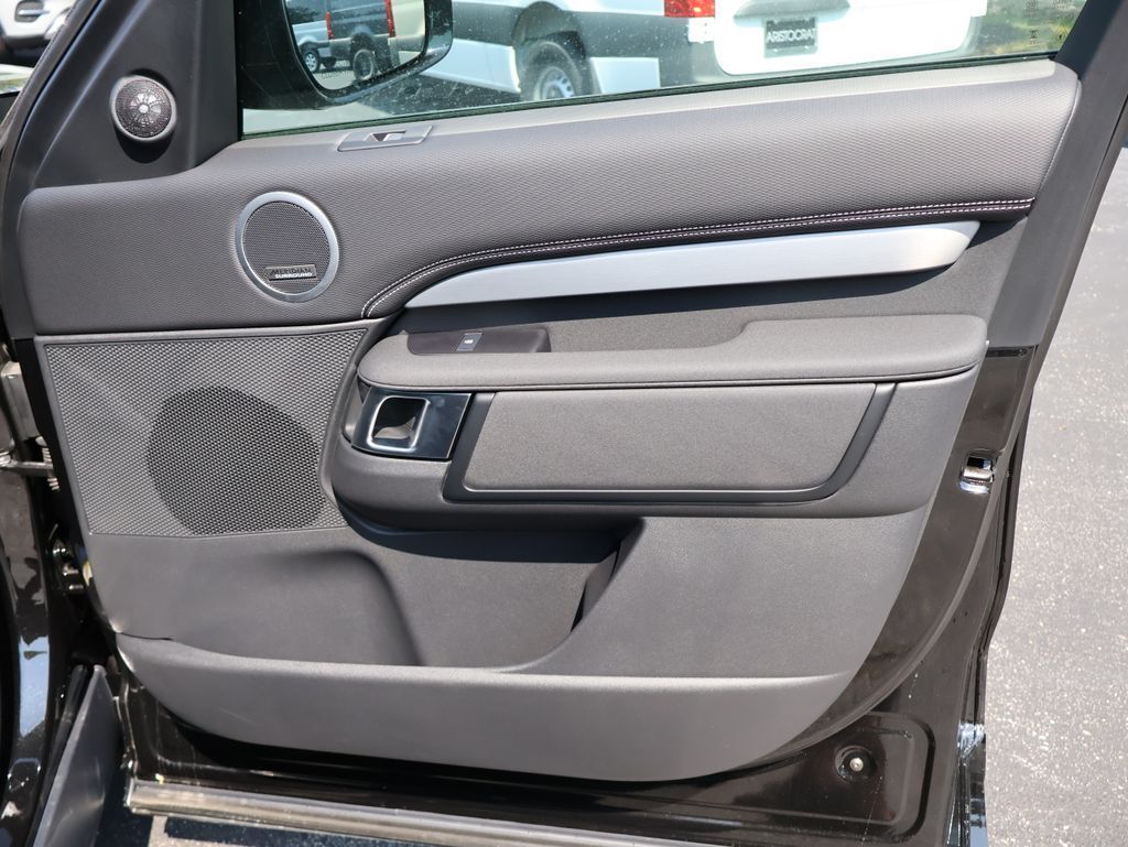 2026 Land Rover Discovery Dynamic SE San Clemente CA