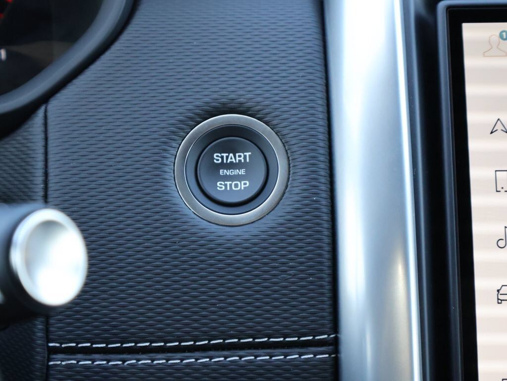 2026 Land Rover Discovery Dynamic SE San Clemente CA