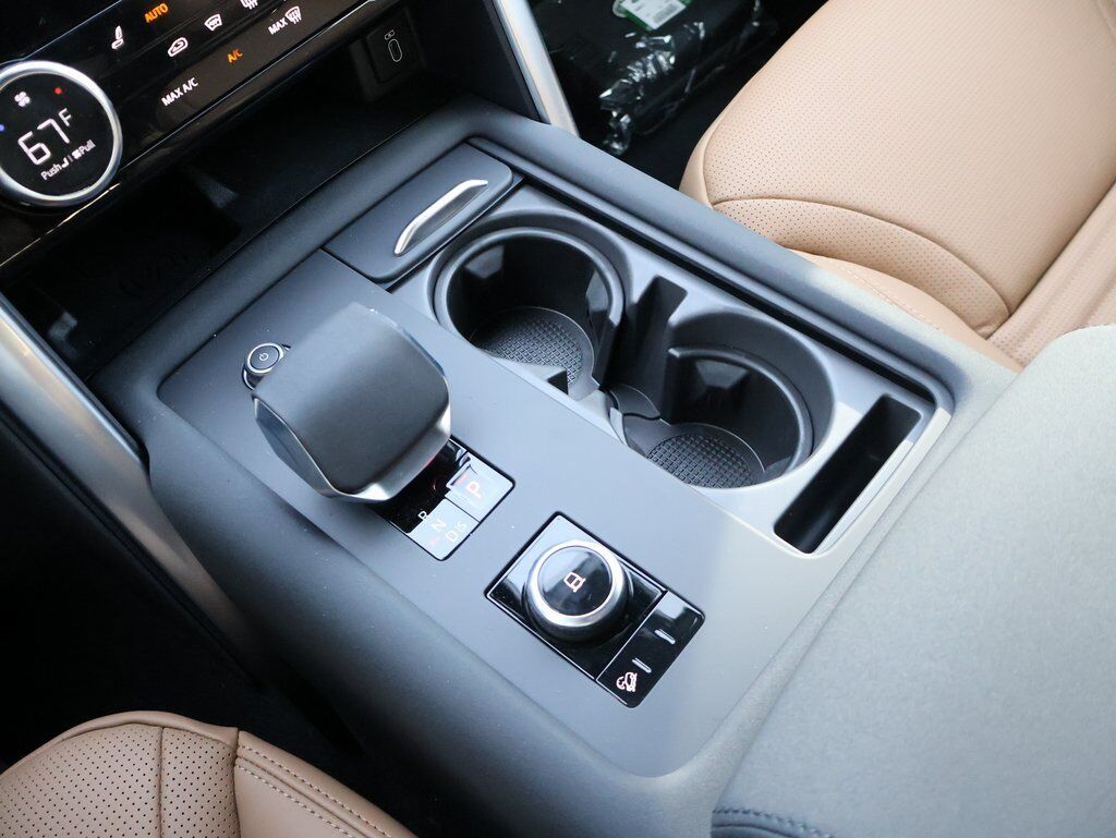 2026 Land Rover Discovery Dynamic SE San Clemente CA