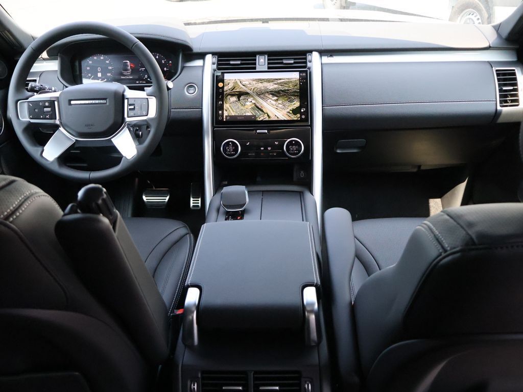 2026 Land Rover Discovery Dynamic SE San Clemente CA