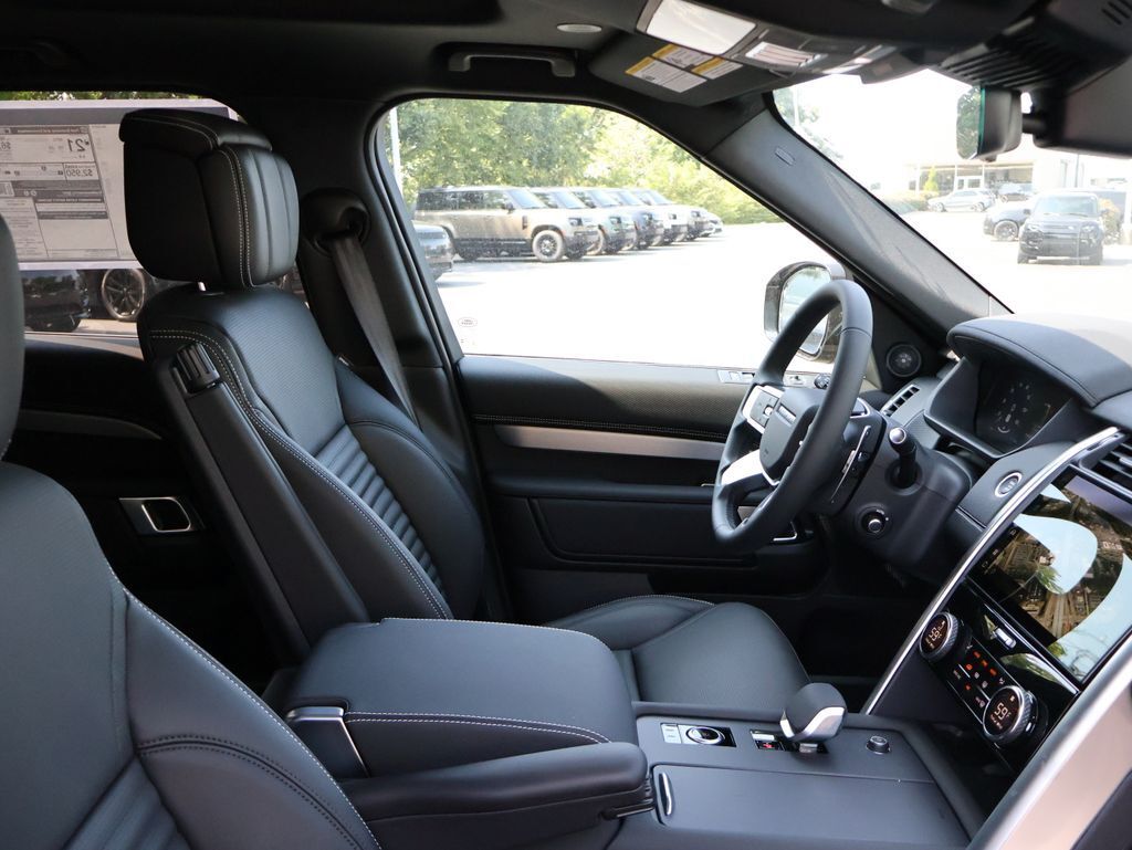 2026 Land Rover Discovery Dynamic SE San Clemente CA