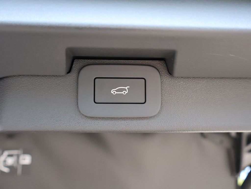 2026 Land Rover Discovery Dynamic SE San Clemente CA