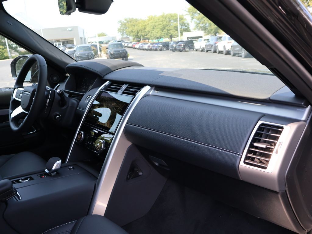 2026 Land Rover Discovery Dynamic SE San Clemente CA