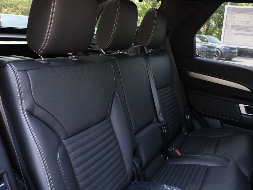 2026 Land Rover Discovery Dynamic SE San Clemente CA