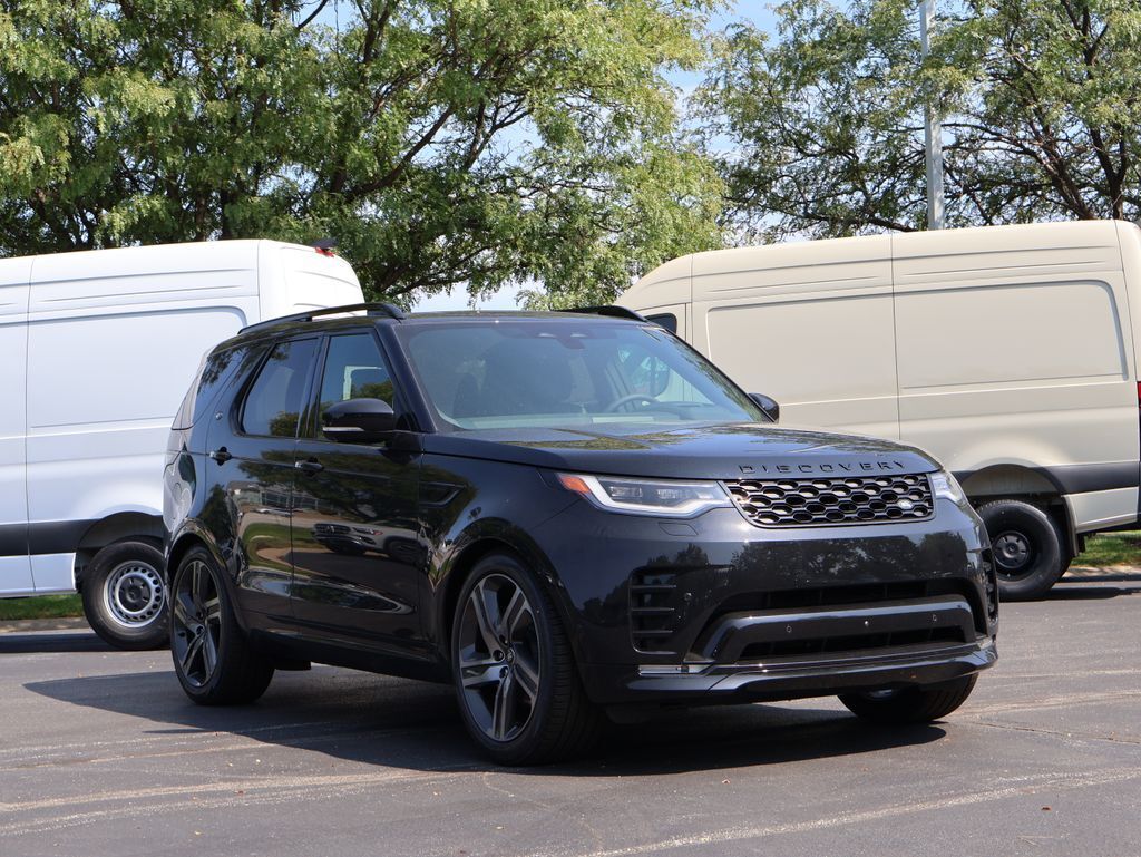 2026 Land Rover Discovery Dynamic SE