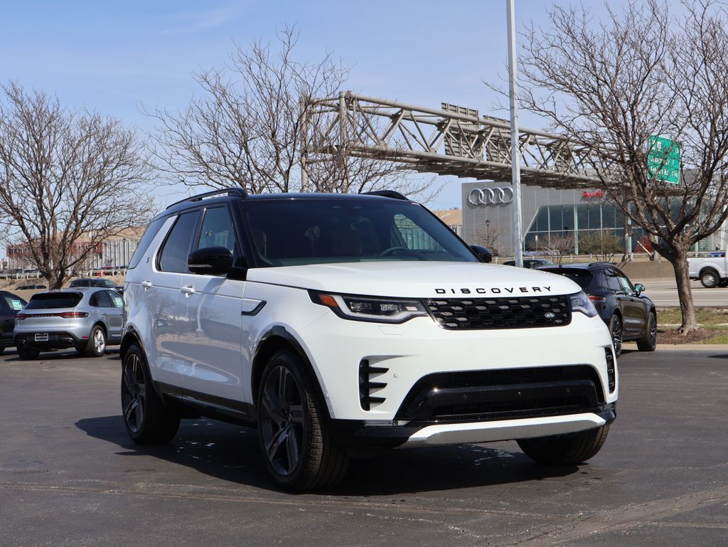 2026 Land Rover Discovery Dynamic SE