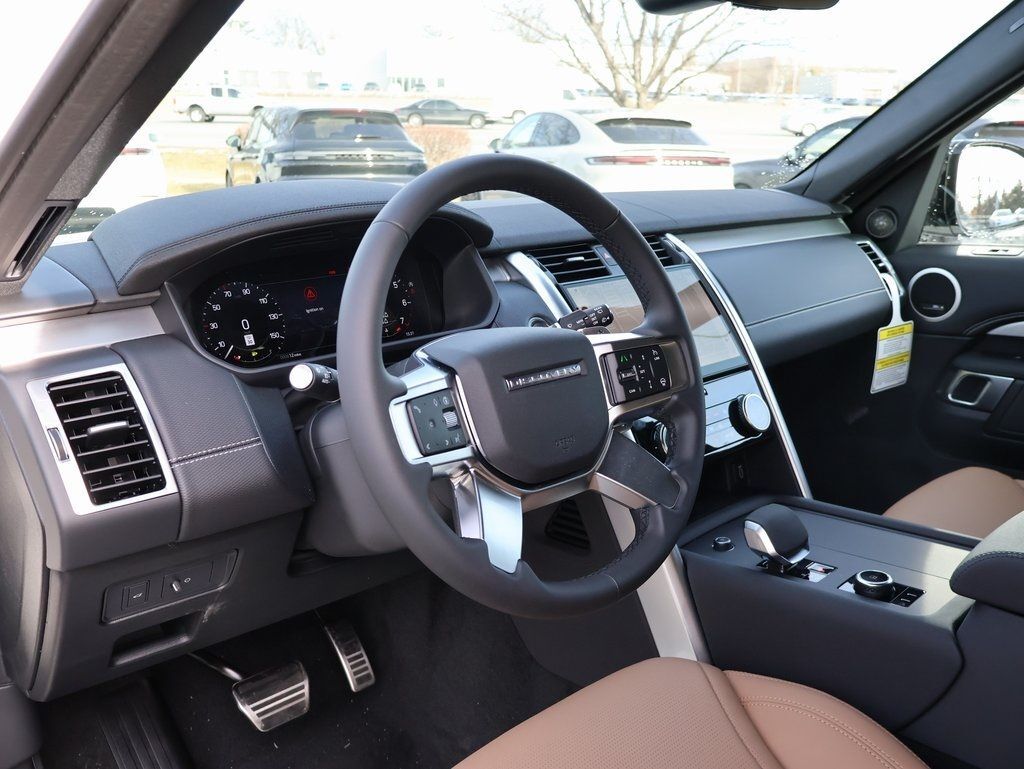 2026 Land Rover Discovery Dynamic SE San Clemente CA