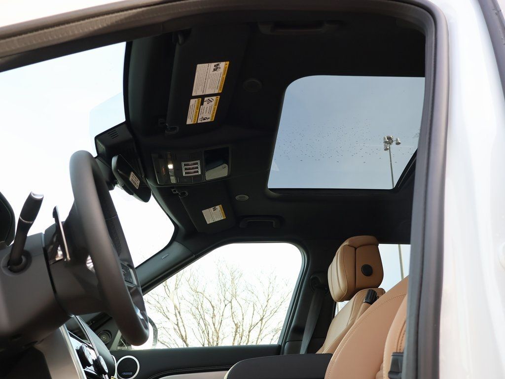 2026 Land Rover Discovery Dynamic SE San Clemente CA