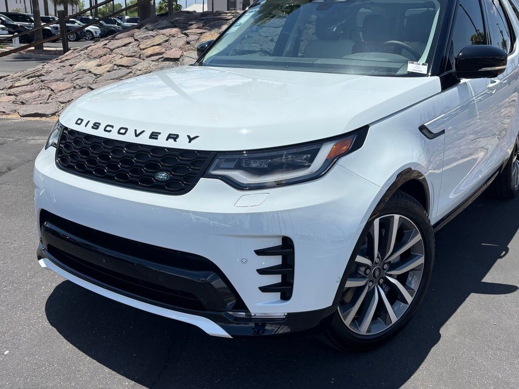 2026 Land Rover Discovery Dynamic SE