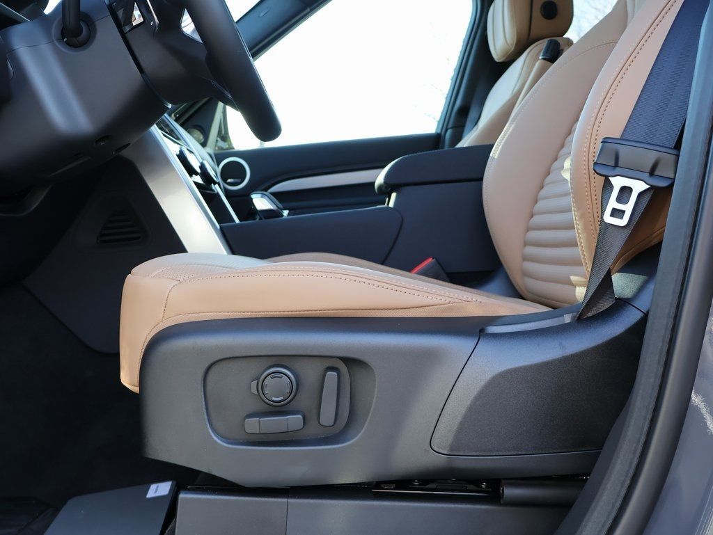 2026 Land Rover Discovery Gemini Edition San Clemente CA