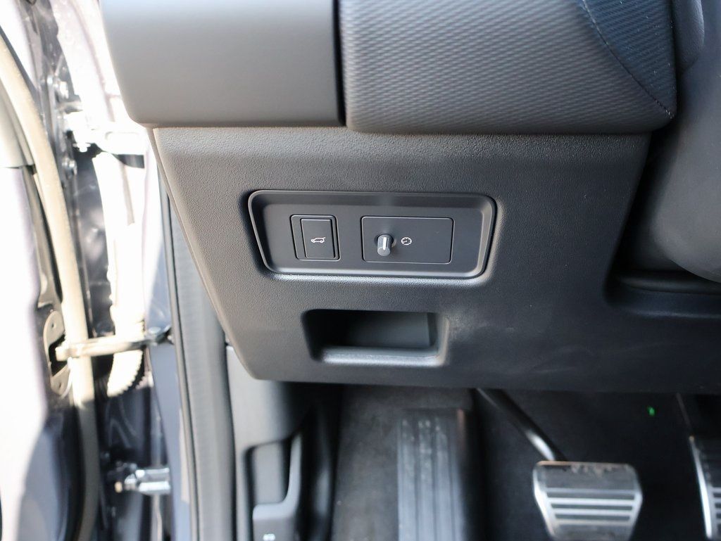 2026 Land Rover Discovery Gemini Edition San Clemente CA