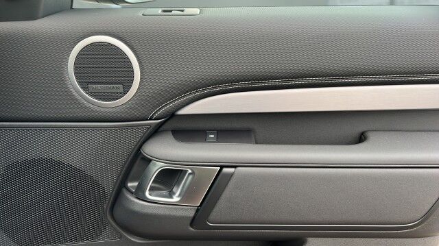 2026 Land Rover Discovery Gemini Edition San Juan TX