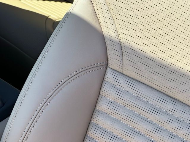 2026 Land Rover Discovery Gemini Edition Tucson AZ