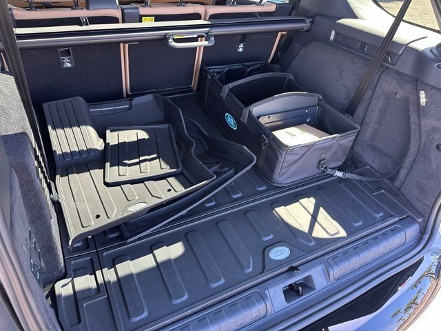 2026 Land Rover Discovery Gemini Edition Tucson AZ