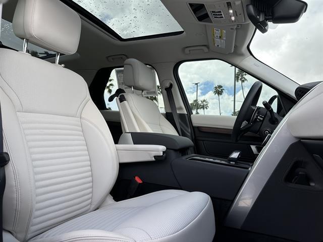 2026 Land Rover Discovery S Tucson AZ