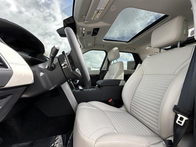 2026 Land Rover Discovery S Tucson AZ