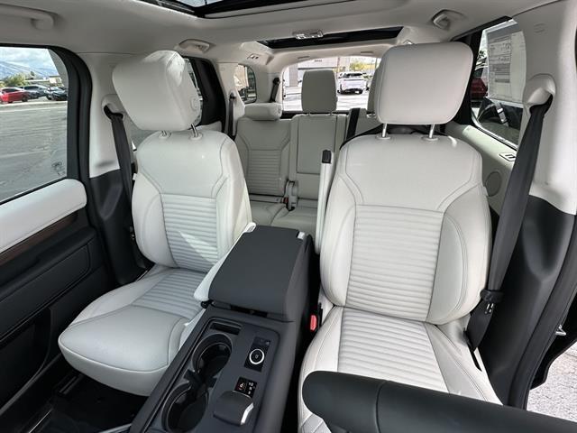 2026 Land Rover Discovery S Tucson AZ