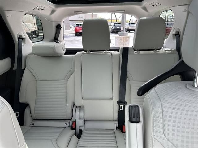 2026 Land Rover Discovery S Tucson AZ