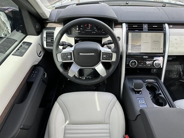 2026 Land Rover Discovery S Tucson AZ