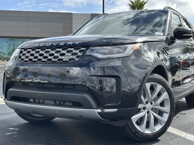 2026 Land Rover Discovery S