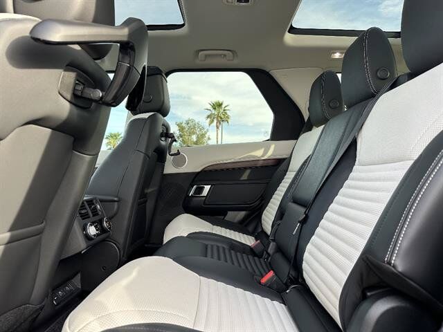 2026 Land Rover Discovery S Tucson AZ
