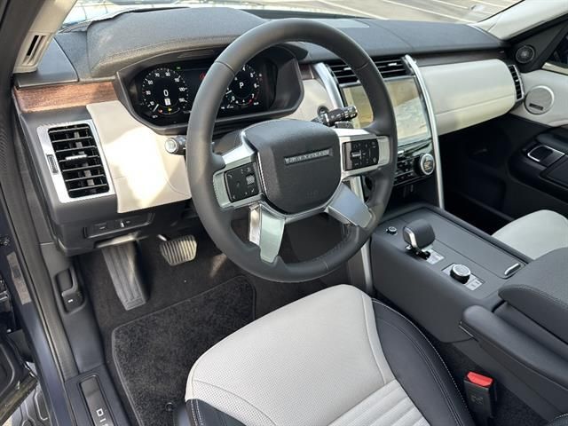 2026 Land Rover Discovery S Tucson AZ