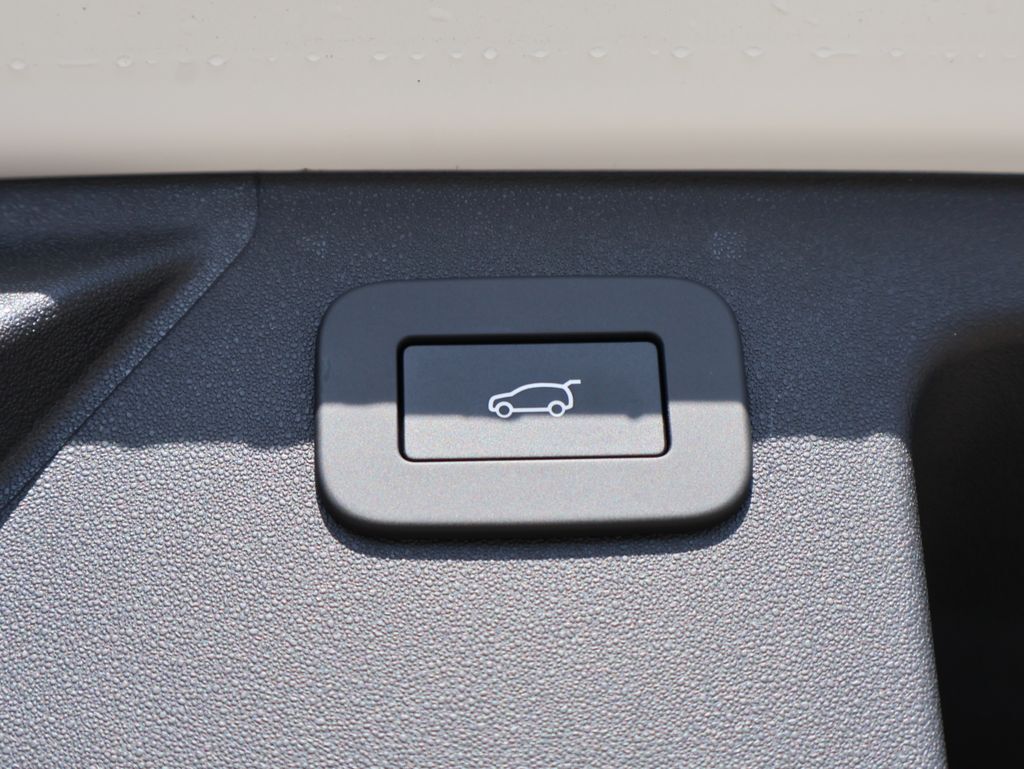 2026 Land Rover Discovery Sport Landmark San Clemente CA
