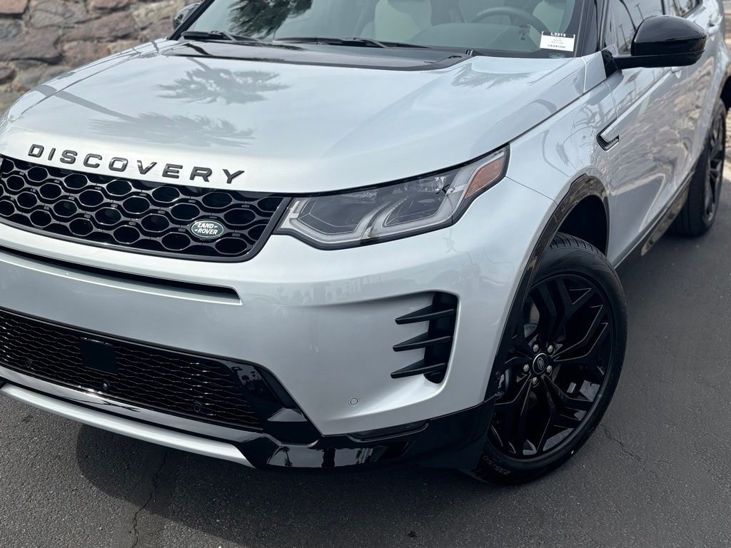 2026 Land Rover Discovery Sport Landmark